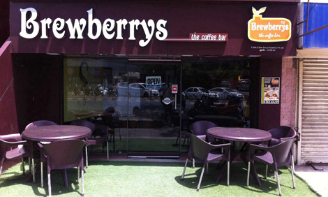 Delicious Combo or 20% off on minimum bill of Rs.200 at Brewberrys, C G Road